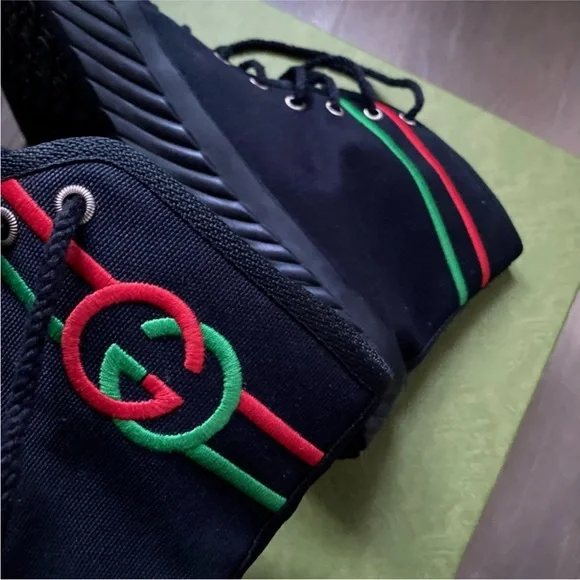 GUCCI authentic Men's Interlocking G high-top sneaker - Picture 6 of 8